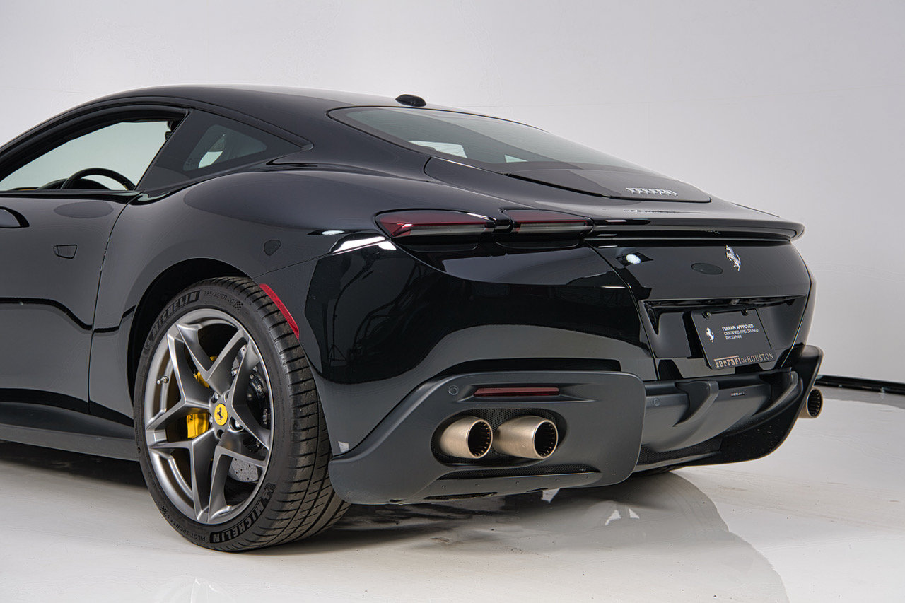 Certified 2021 Ferrari Roma RWD image 24