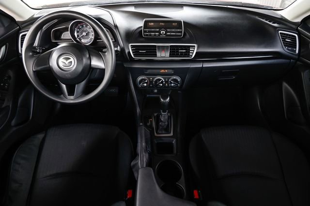 Used 2015 MAZDA MAZDA3 i SV image 2