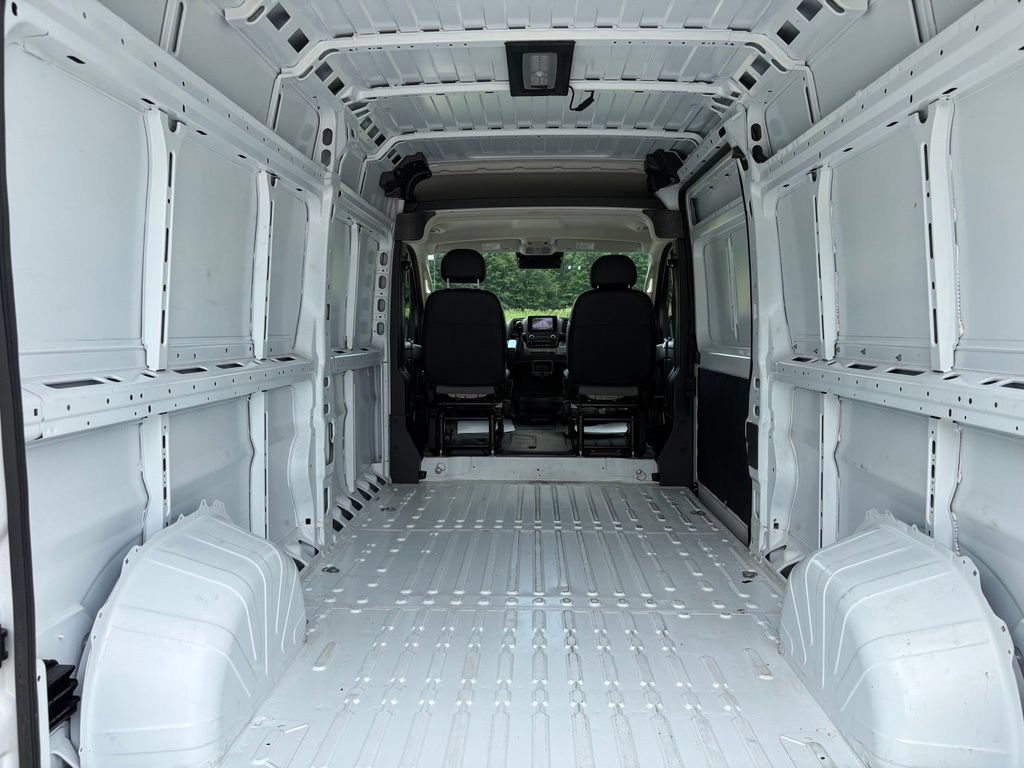Used 2026 RAM ProMaster 2500 w/ Convenience Group FWD image 43