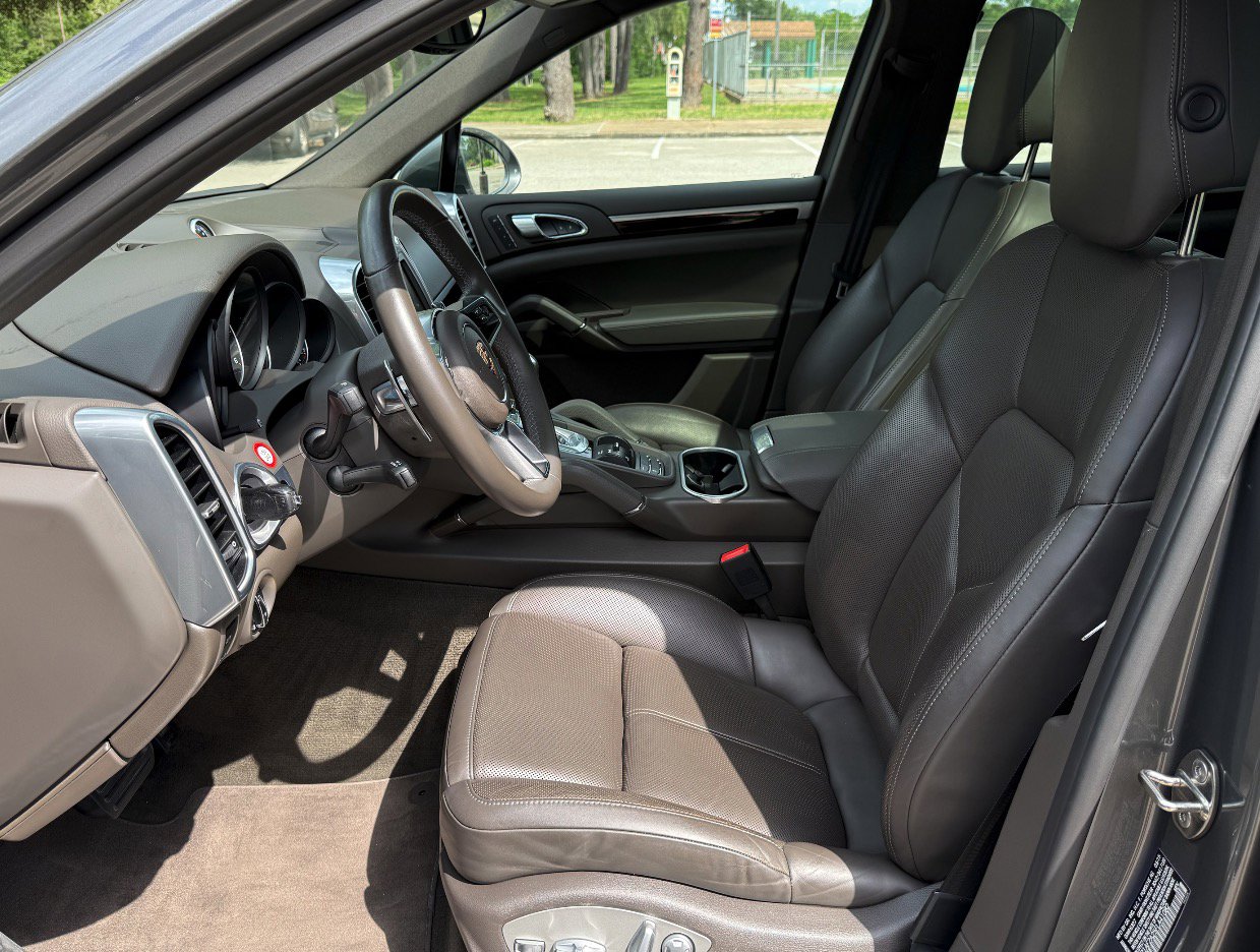 Used 2015 Porsche Cayenne Diesel image 5