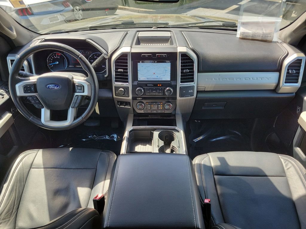 Used 2018 Ford F250 Lariat w/ Chrome Package image 11