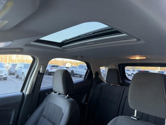 Used 2020 Ford EcoSport SE w/ SE Convenience Package image 12