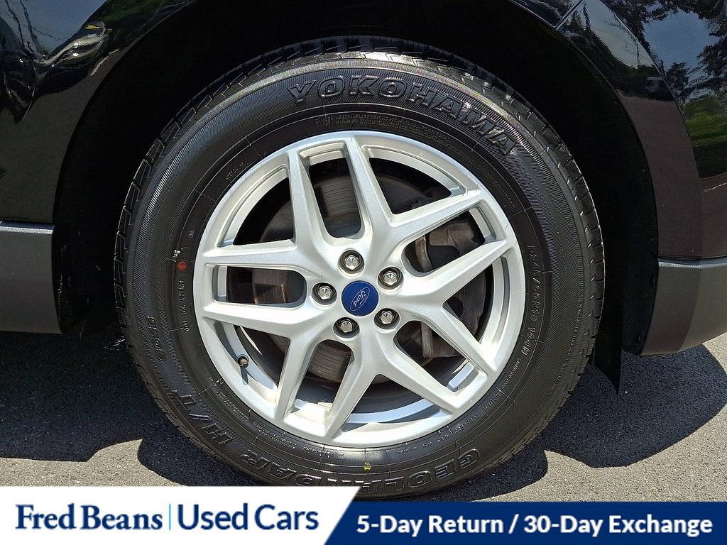Used 2022 Ford Edge SEL w/ Convenience Package AWD/4WD image 10
