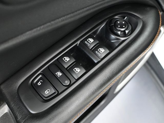 Used 2021 Jeep Compass Limited AWD/4WD image 19