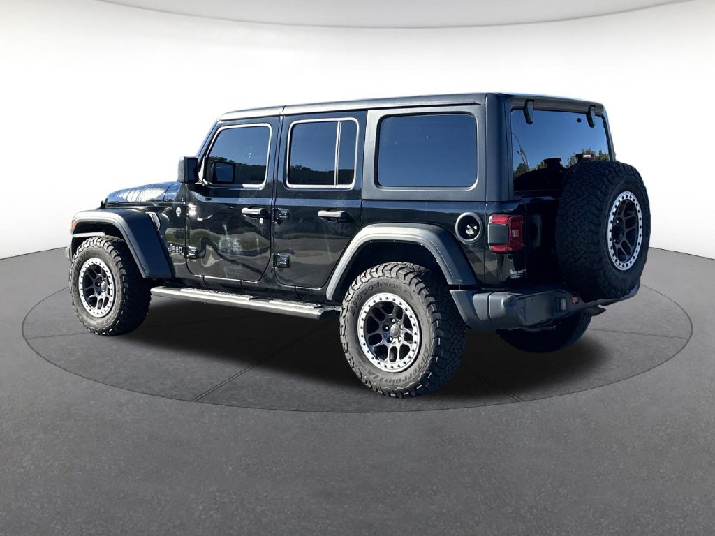 Used 2022 Jeep Wrangler Unlimited Sport AWD/4WD image 3
