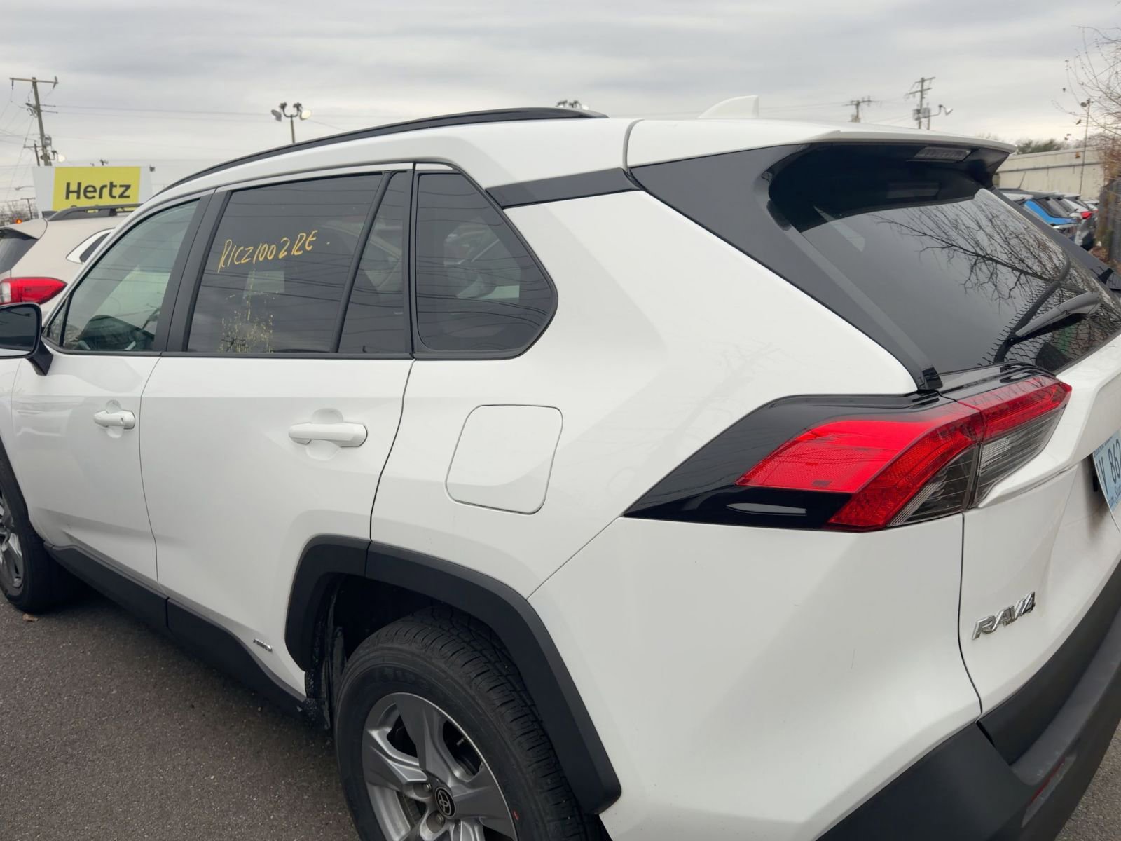 Used 2025 Toyota RAV4 LE image 5