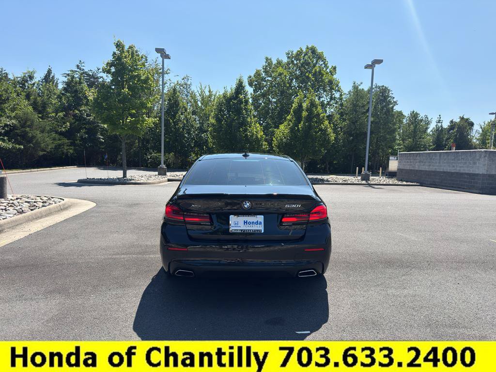 Used 2022 BMW 530i xDrive w/ Premium Package AWD/4WD image 6