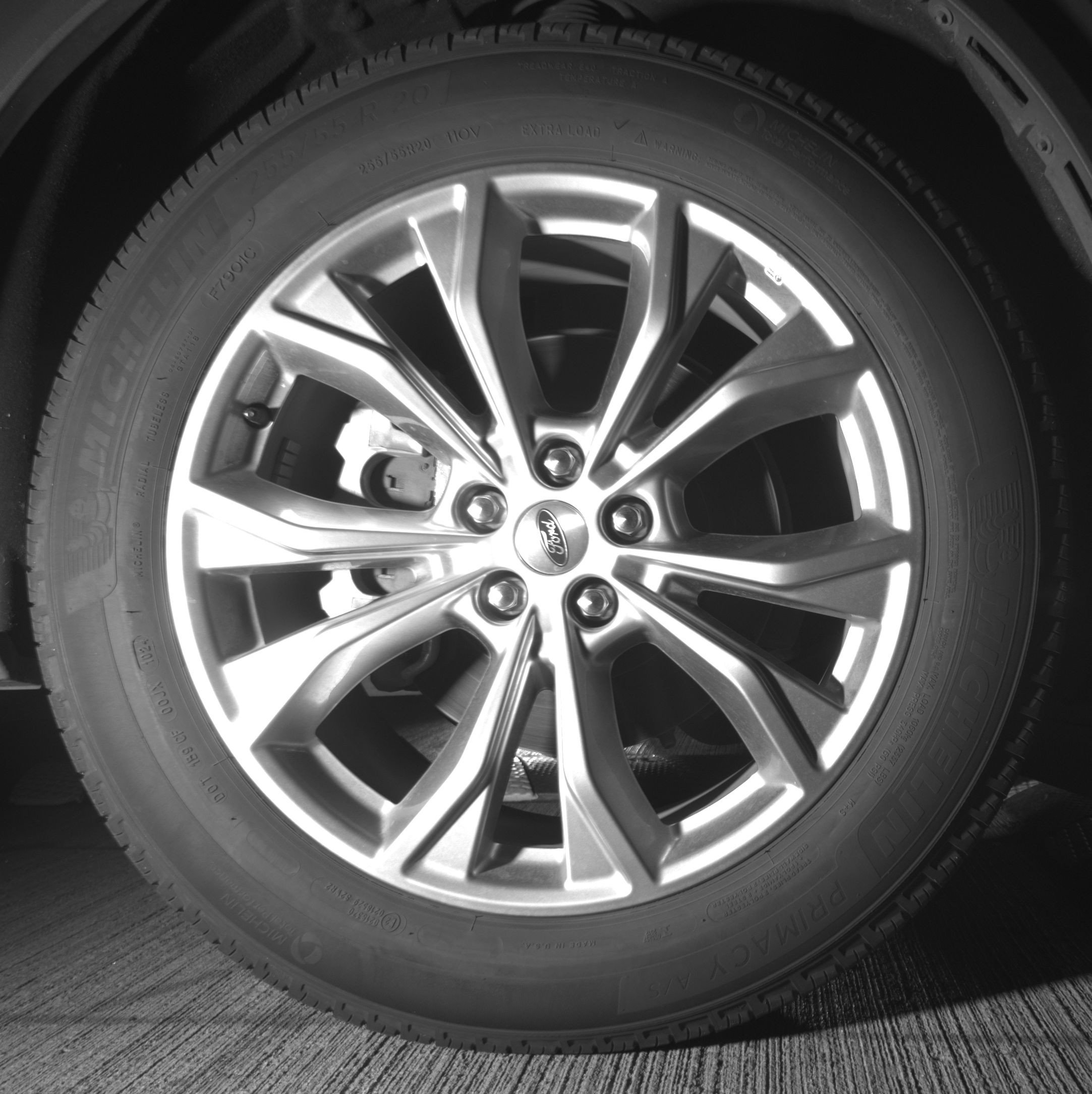 Used 2024 Ford Explorer Limited image 13