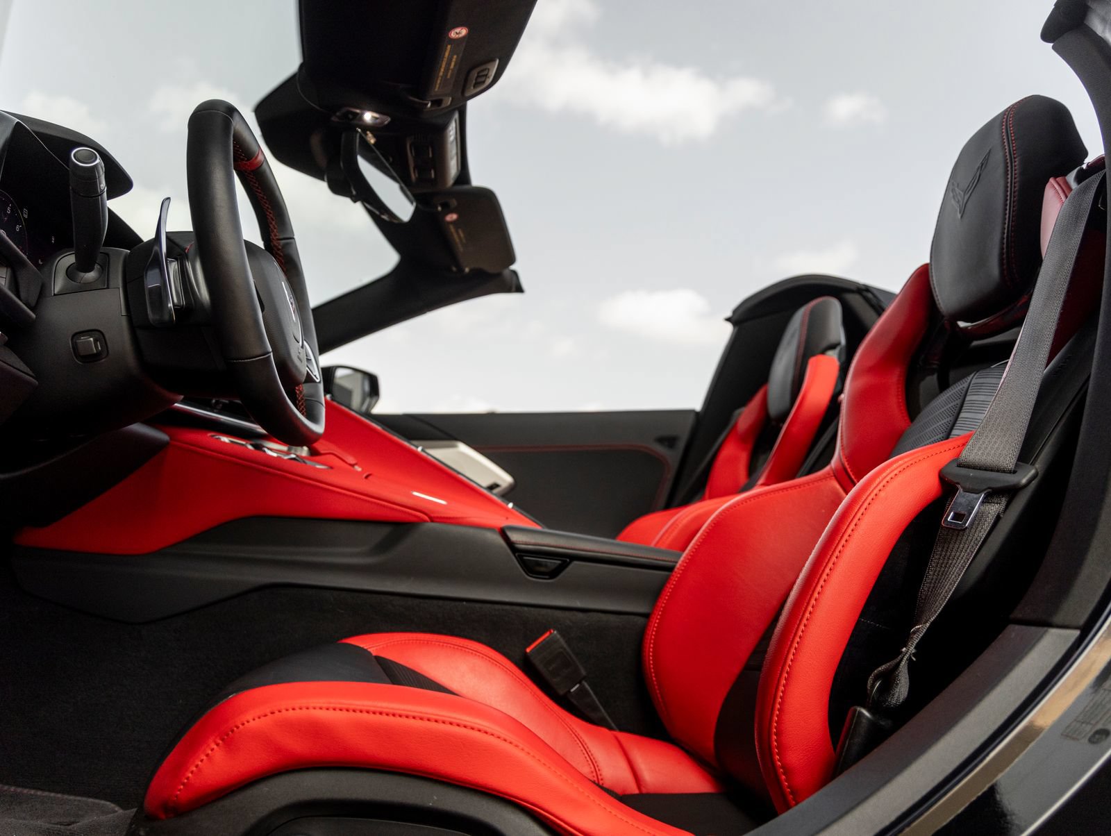 Used 2021 Chevrolet Corvette Stingray Preferred Conv w/ Z51 Performance Package RWD image 22