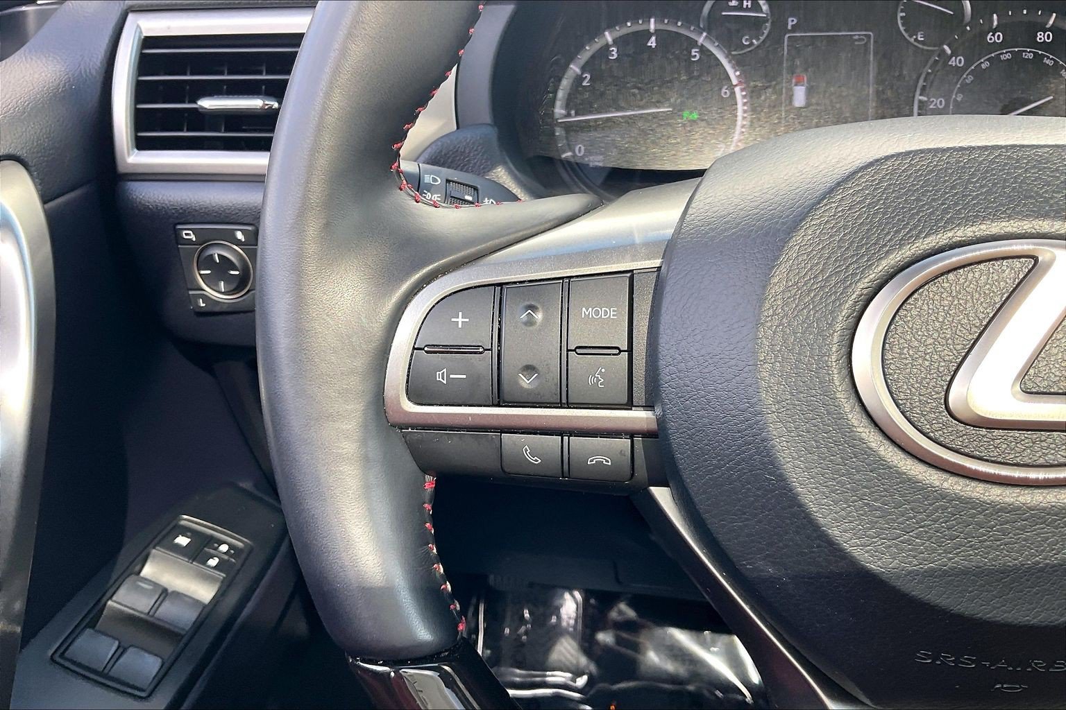 Used 2023 Lexus GX 460 Premium w/ Premium Package AWD/4WD image 23