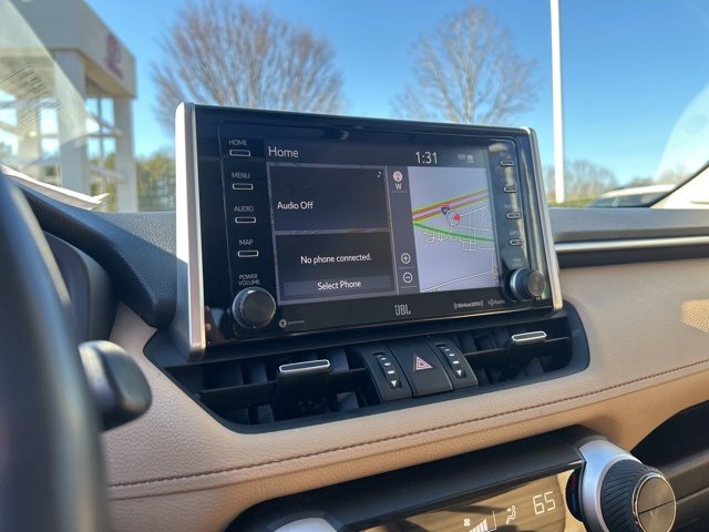 Used 2020 Toyota RAV4 Limited image 23