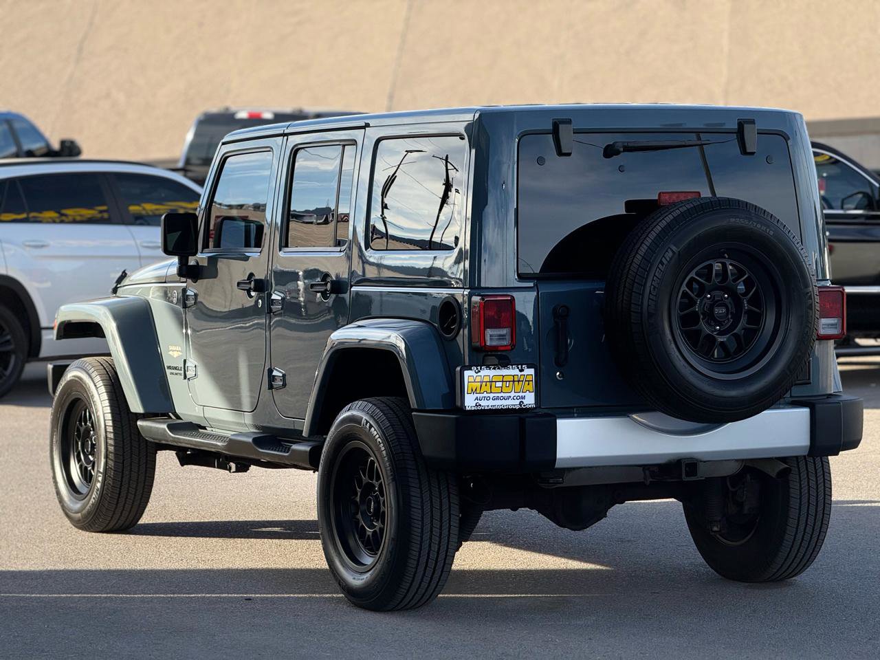 Used 2014 Jeep Wrangler Unlimited Sahara w/ Max Tow Package image 5