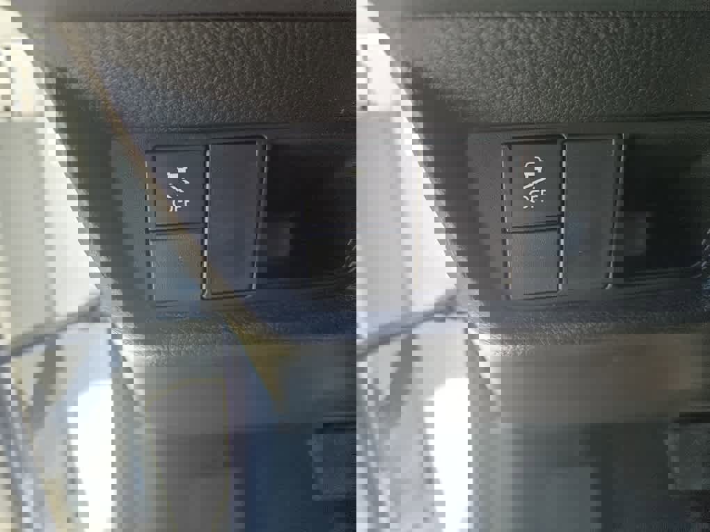 Used 2023 Honda HR-V LX image 24