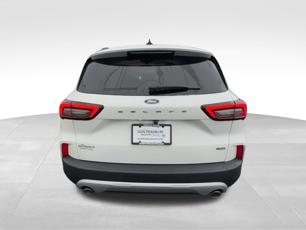 New 2026 Ford Escape SE FWD image 7