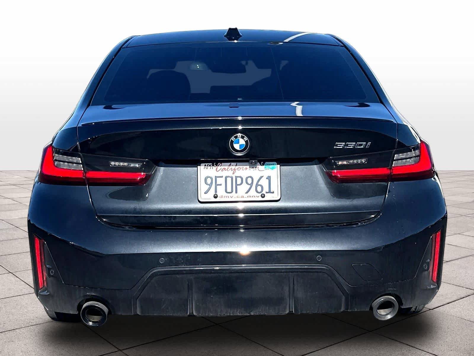 Used 2023 BMW 330i Sedan w/ M Sport Package RWD image 8