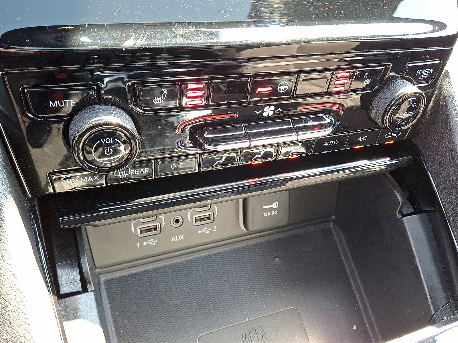 Used 2023 Jeep Grand Cherokee L Laredo AWD/4WD image 11