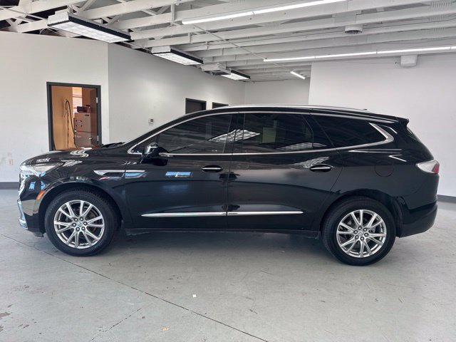Used 2023 Buick Enclave Essence w/ Experience Buick Package AWD/4WD image 8