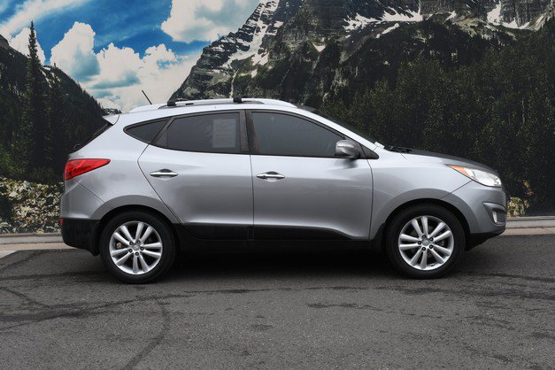 Used 2013 Hyundai Tucson Limited AWD/4WD image 2