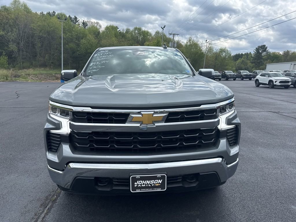 New 2026 Chevrolet Silverado 1500 LT AWD/4WD image 3
