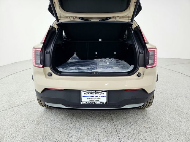 New 2026 Volvo EX30 Cross Country Ultra image 27