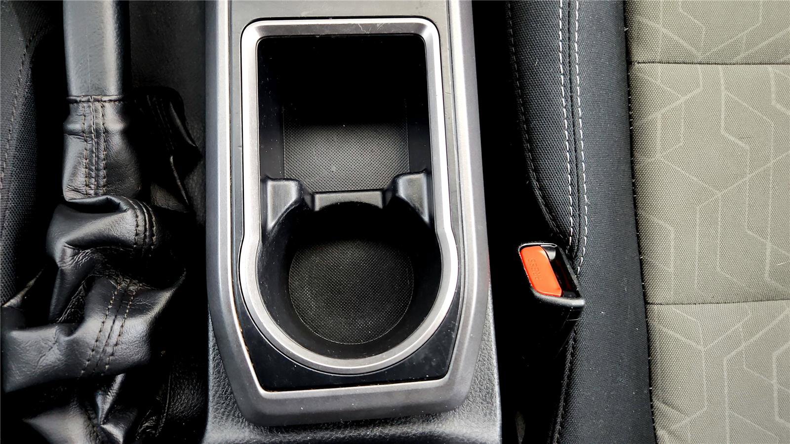 Used 2020 Toyota Tacoma TRD Off-Road image 33