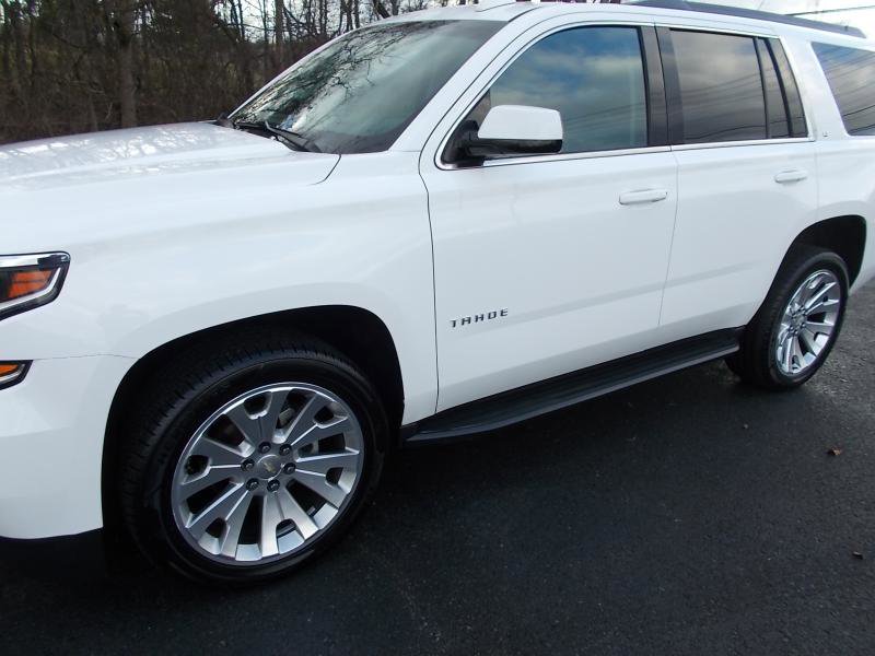 Used 2018 Chevrolet Tahoe LT w/ Luxury Package RWD image 7