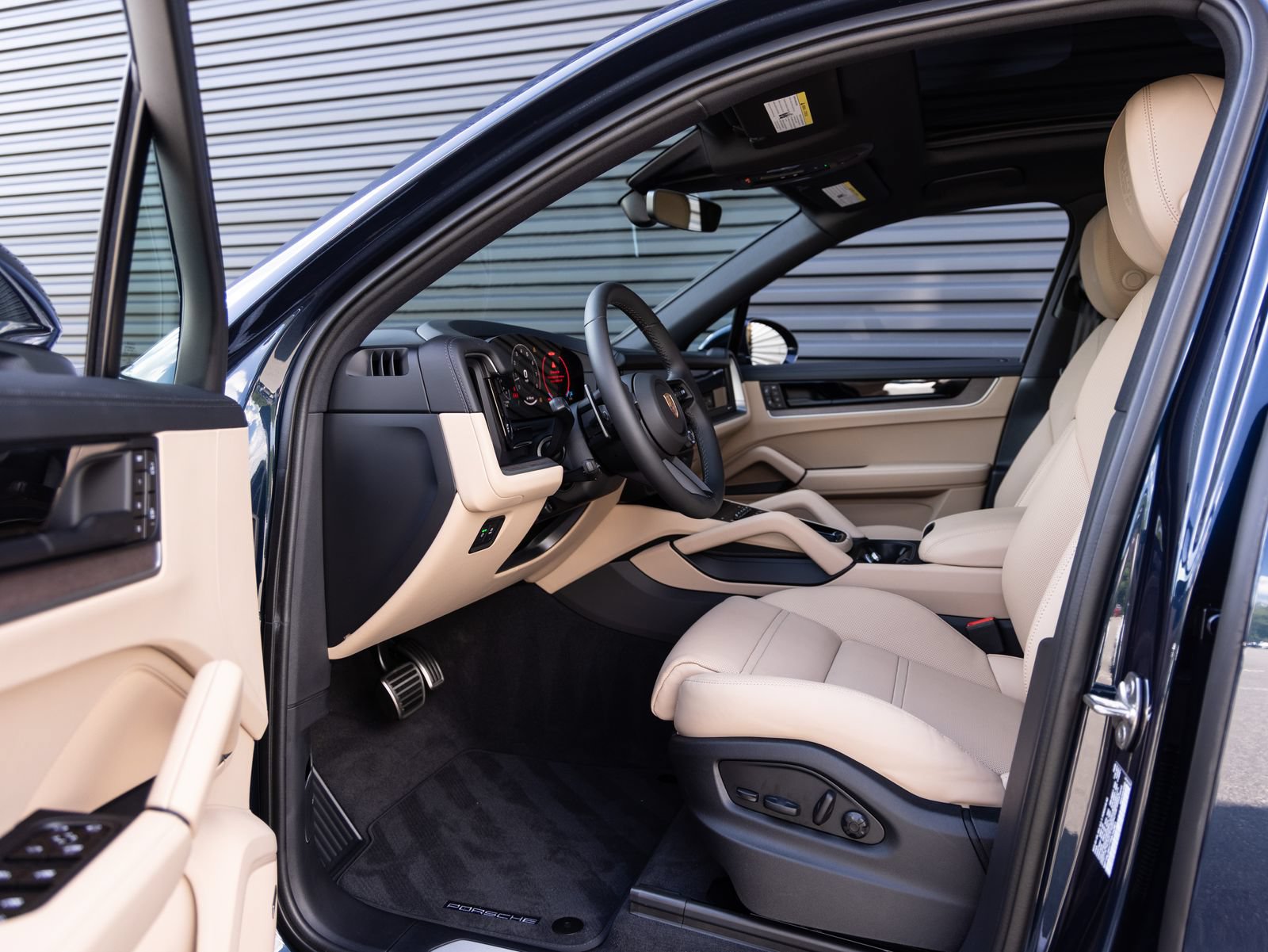 New 2026 Porsche Cayenne S AWD/4WD image 23