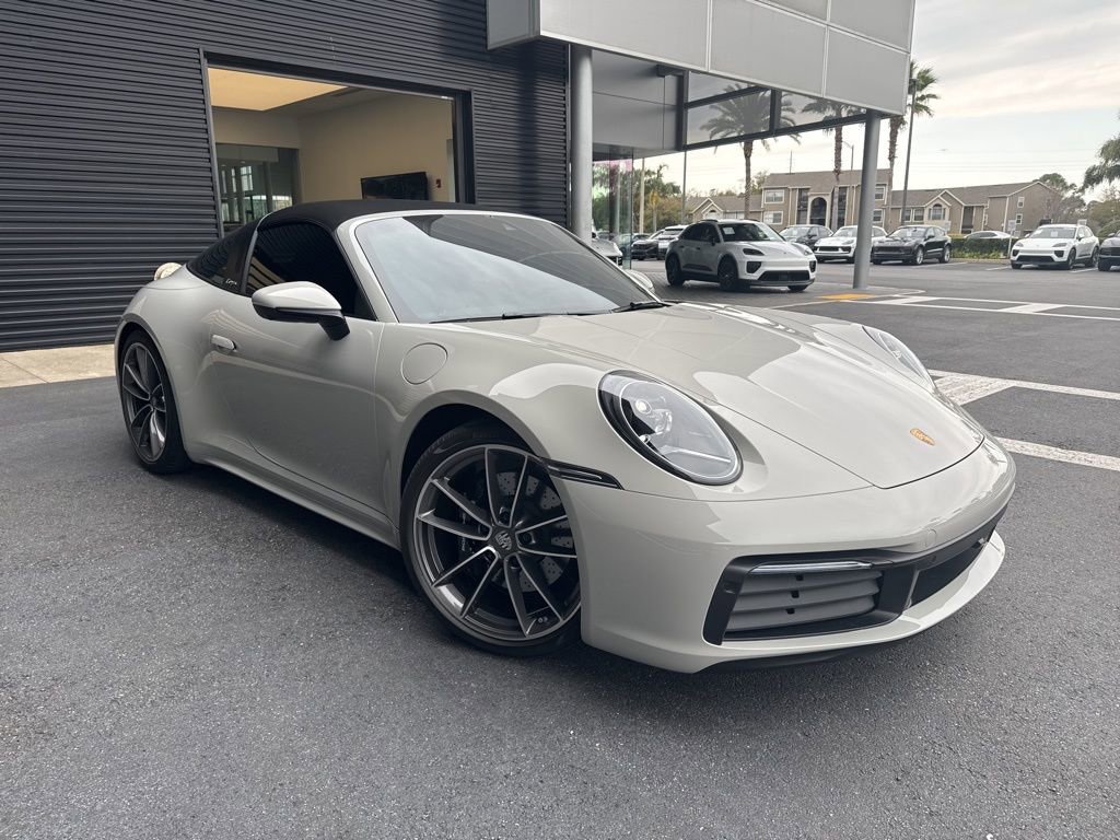 Used 2021 Porsche 911 Targa 4S image 4