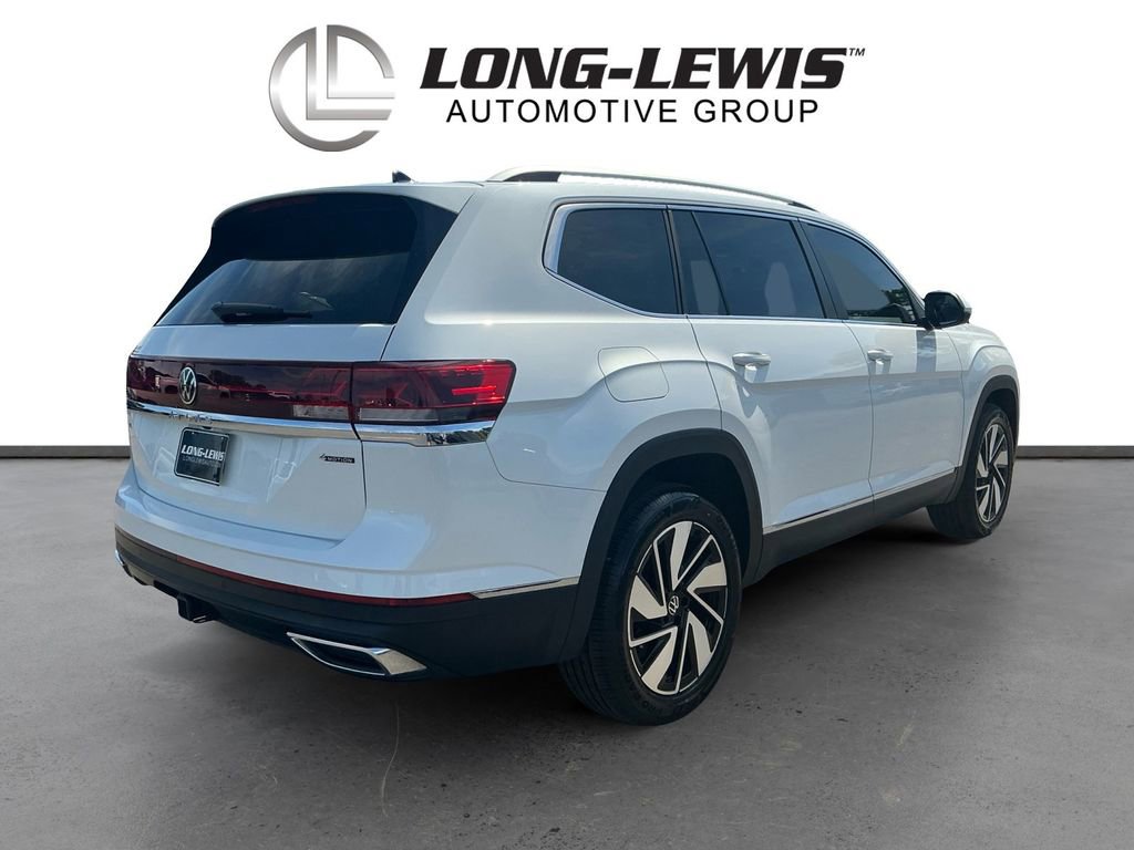 Used 2024 Volkswagen Atlas SEL AWD/4WD image 7