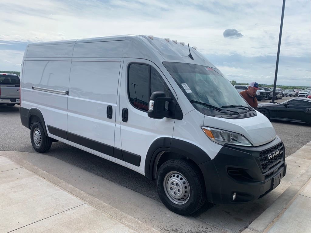 Used 2024 RAM ProMaster 3500 w/ Convenience Group FWD image 1
