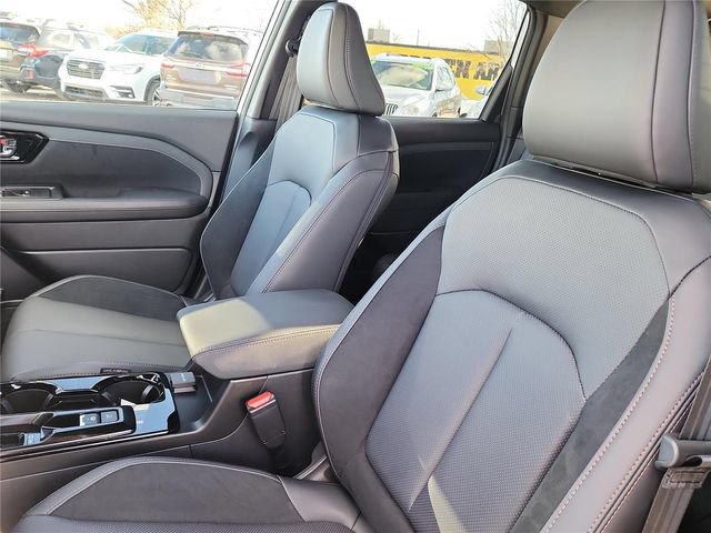 Used 2026 Subaru Forester Touring AWD/4WD image 14
