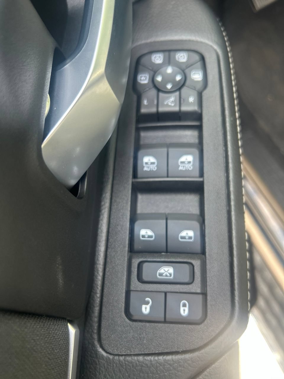 Used 2026 RAM 2500 Big Horn AWD/4WD image 18