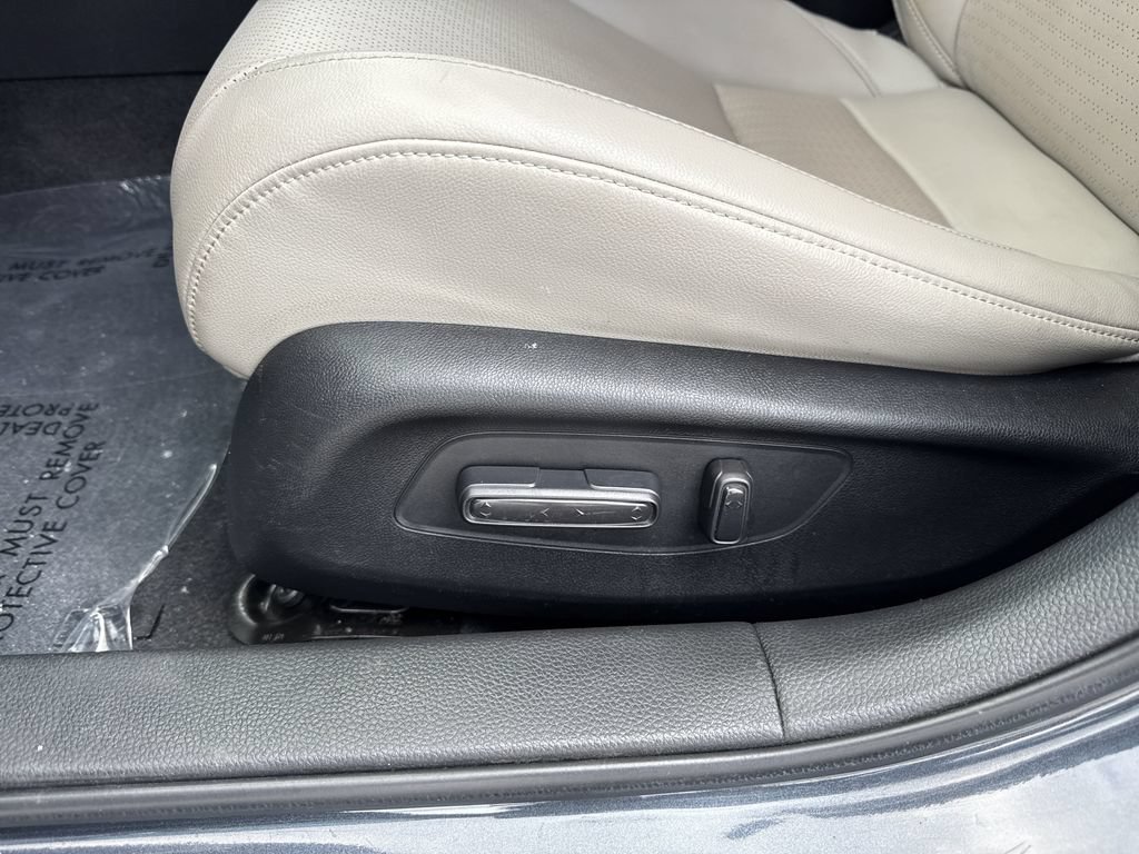 Used 2022 Honda Civic EX-L image 16