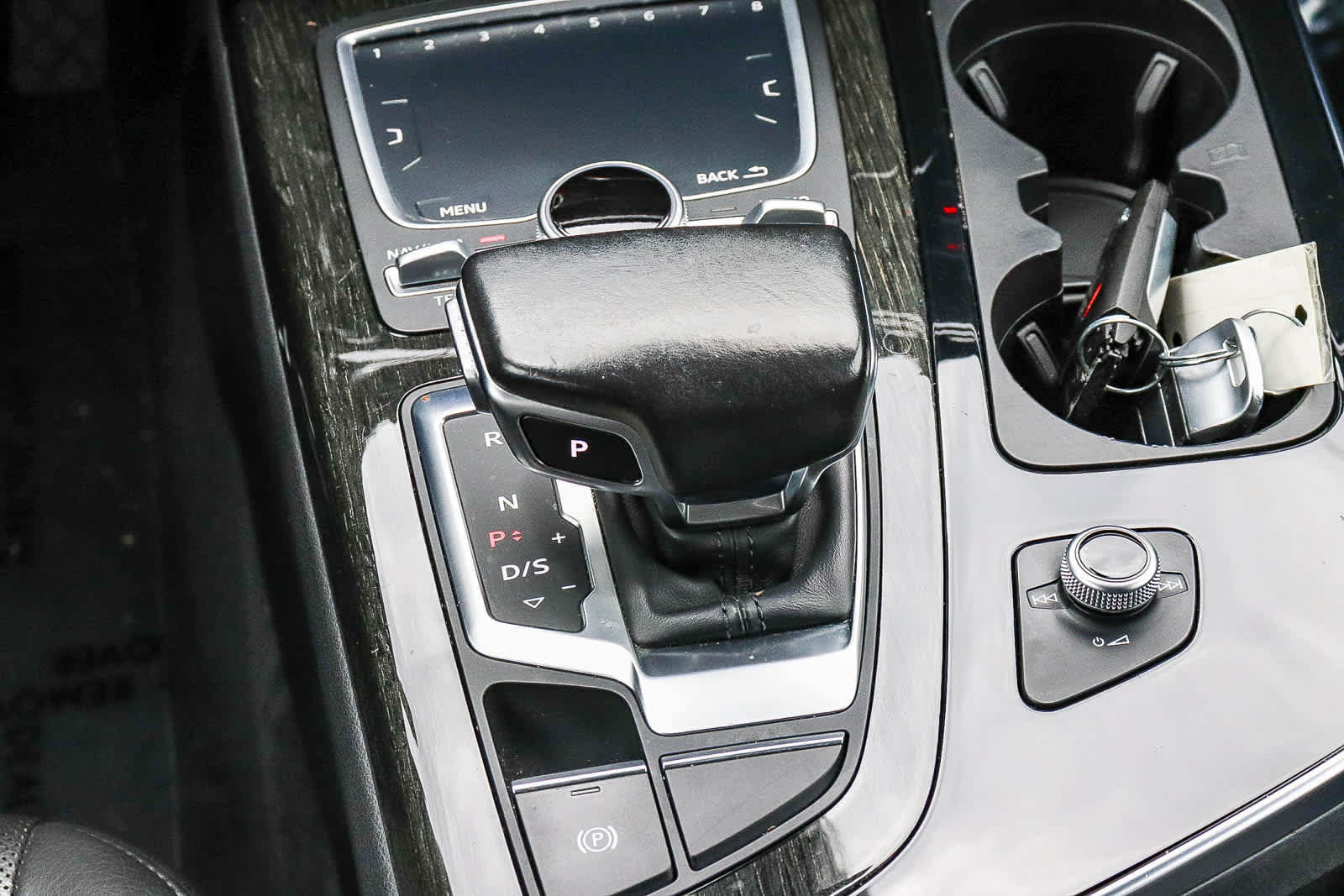 Used 2017 Audi Q7 3.0T Premium Plus AWD/4WD image 24