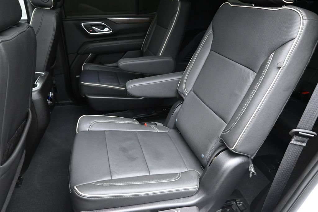 Used 2024 Chevrolet Tahoe Premier AWD/4WD image 29
