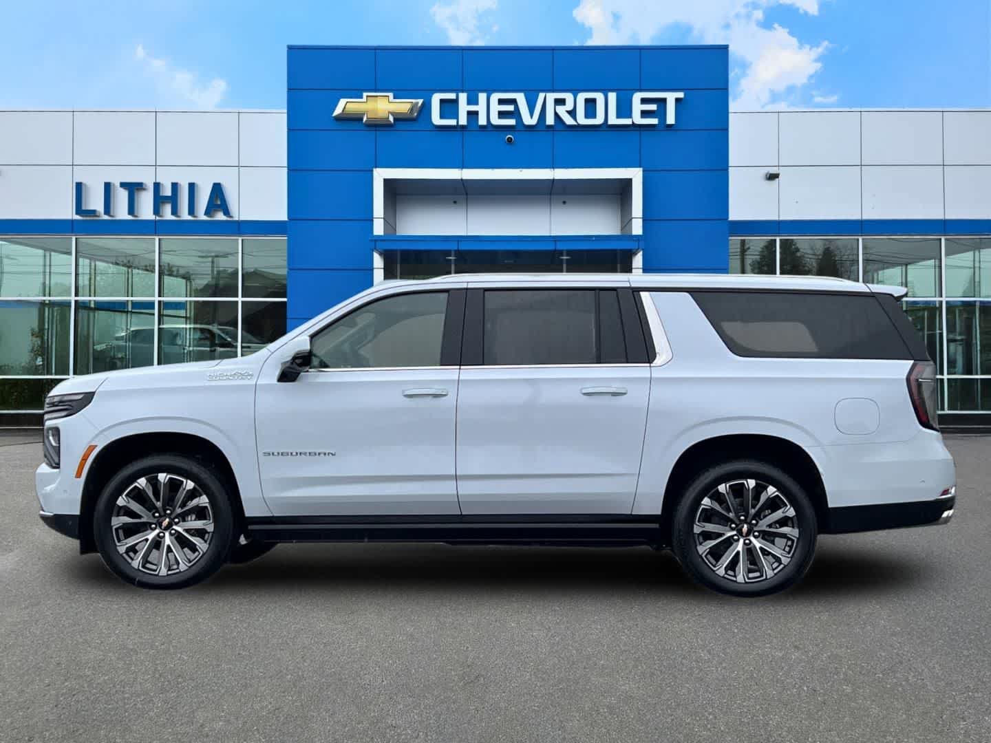 New 2026 Chevrolet Suburban High Country AWD/4WD image 5