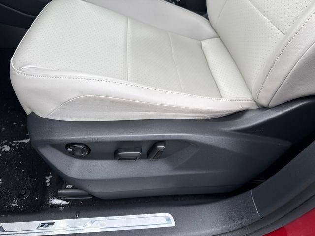 Used 2019 Volkswagen Tiguan SE image 22