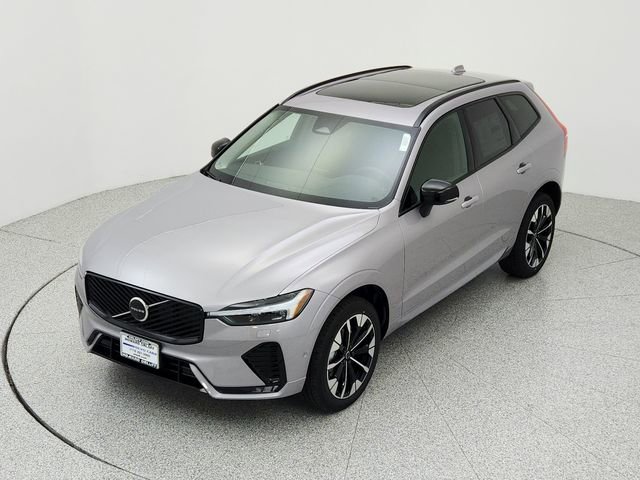 New 2026 Volvo XC60 B5 Plus w/ Climate Package image 9