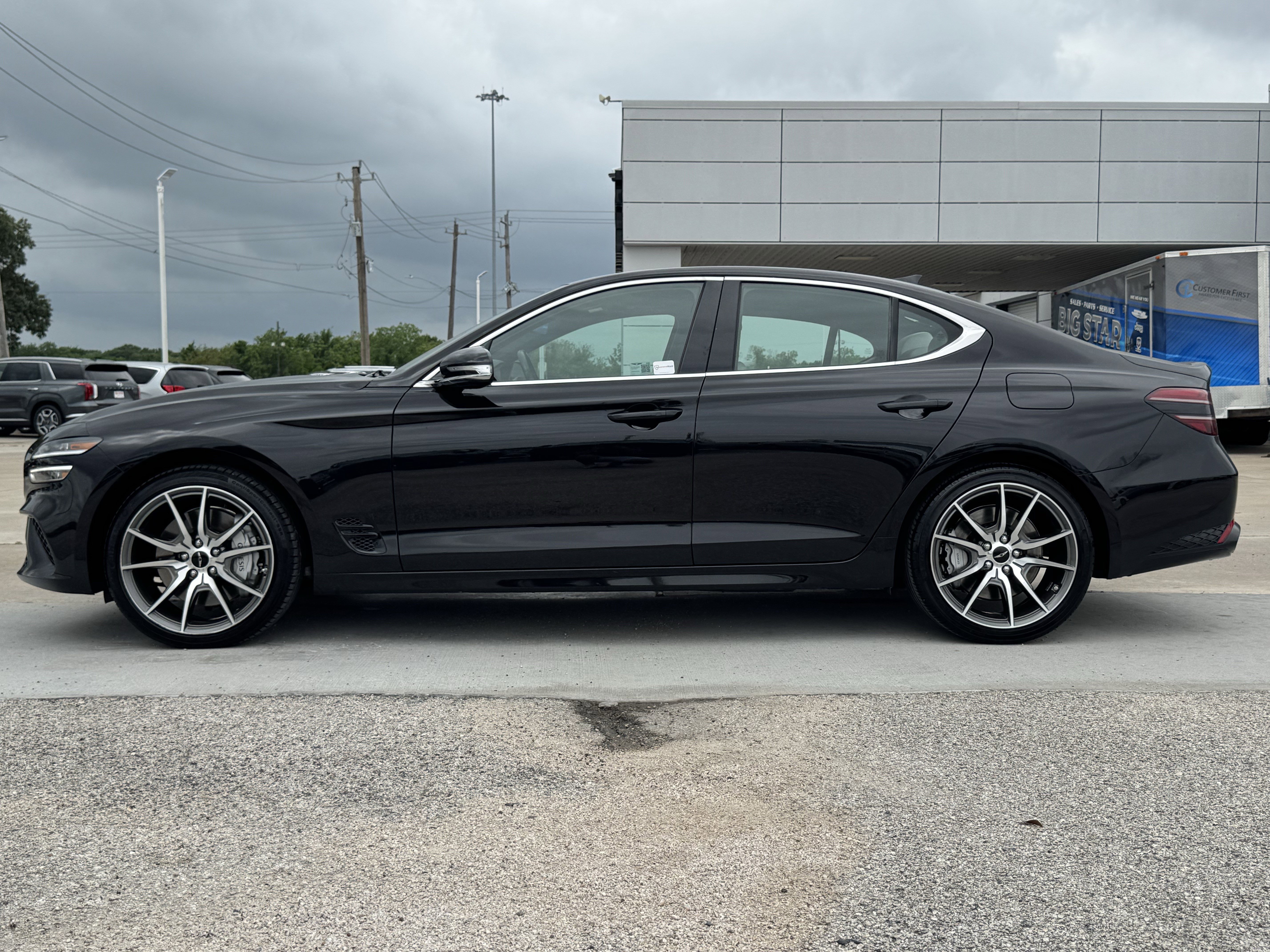 Used 2025 Genesis G70 2.5T AWD/4WD image 7