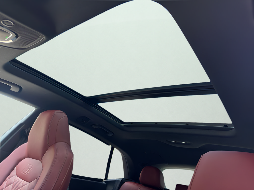 New 2026 Audi SQ8 Premium Plus AWD/4WD image 15