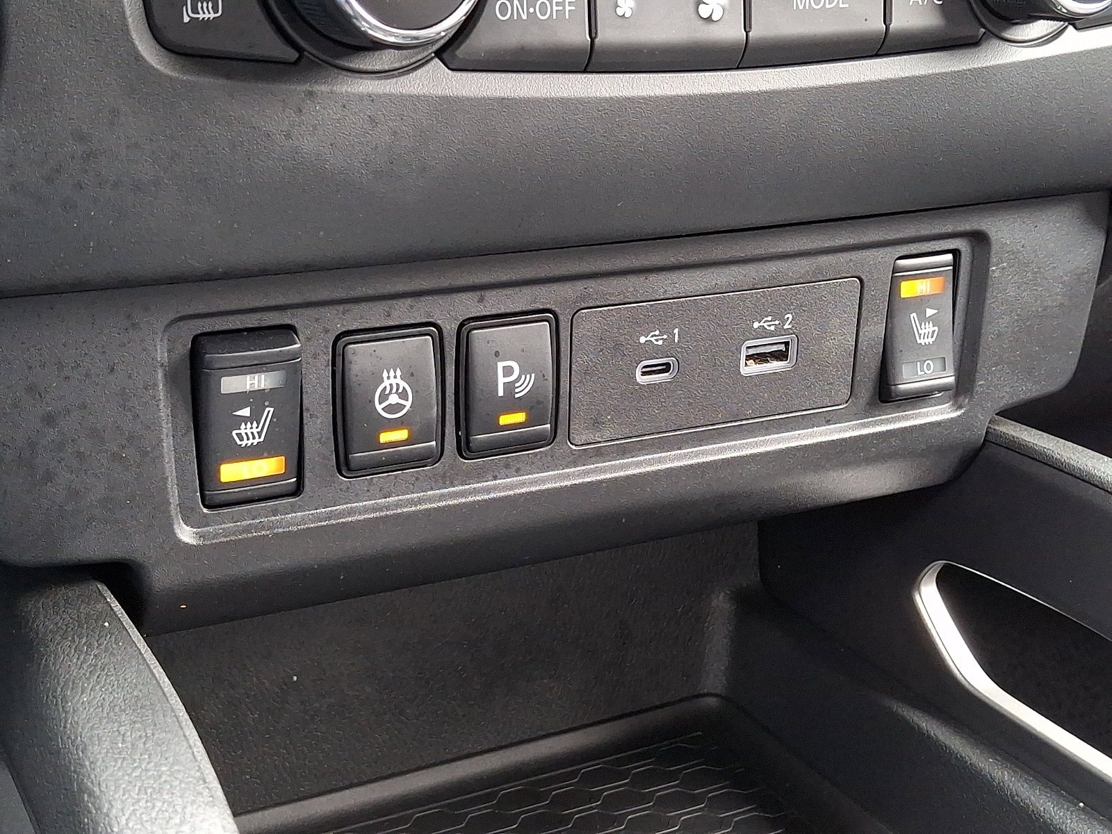 Certified 2023 Nissan Frontier SV w/ SV Convenience Package AWD/4WD image 24