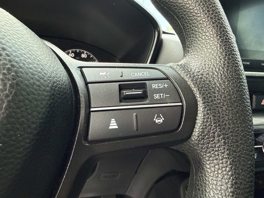 Used 2025 Honda CR-V LX image 30