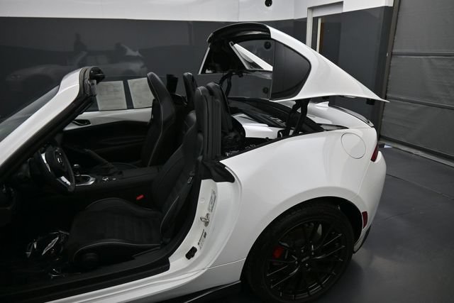 Certified 2025 MAZDA MX-5 Miata RF Club RWD image 9