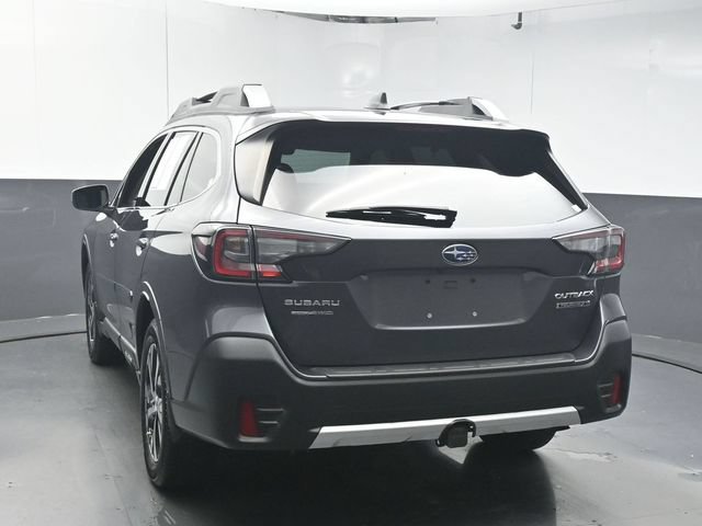Used 2020 Subaru Outback Touring XT AWD/4WD image 6