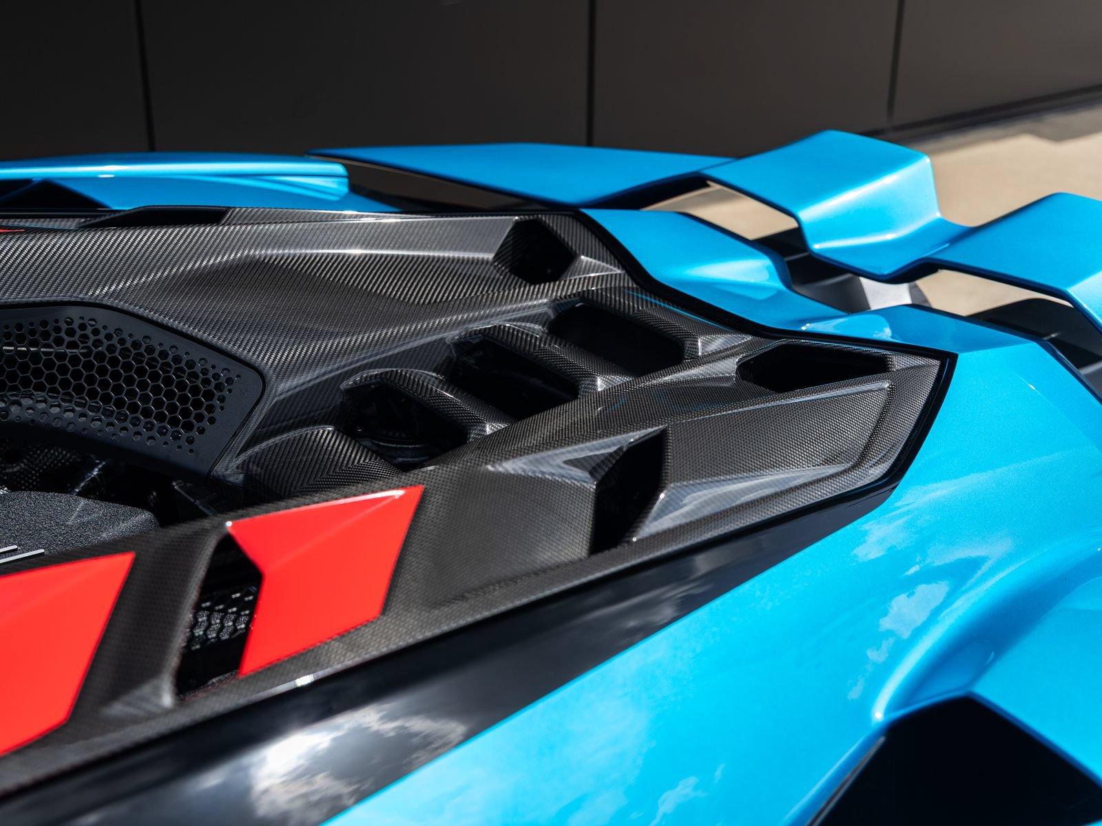 Used 2026 Lamborghini Revuelto AWD/4WD image 23