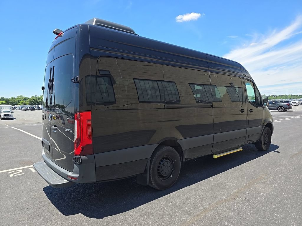 Used 2024 Mercedes-Benz Sprinter 2500 image 4
