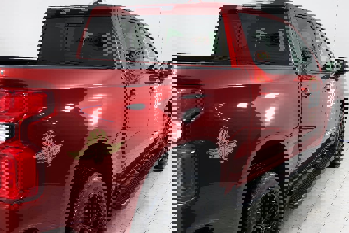 Used 2024 Chevrolet Silverado 1500 RST w/ Convenience Package II image 40