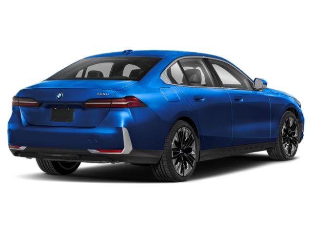 New 2027 BMW 530i RWD image 2