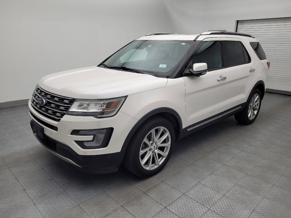 Used 2017 Ford Explorer Limited AWD/4WD image 2