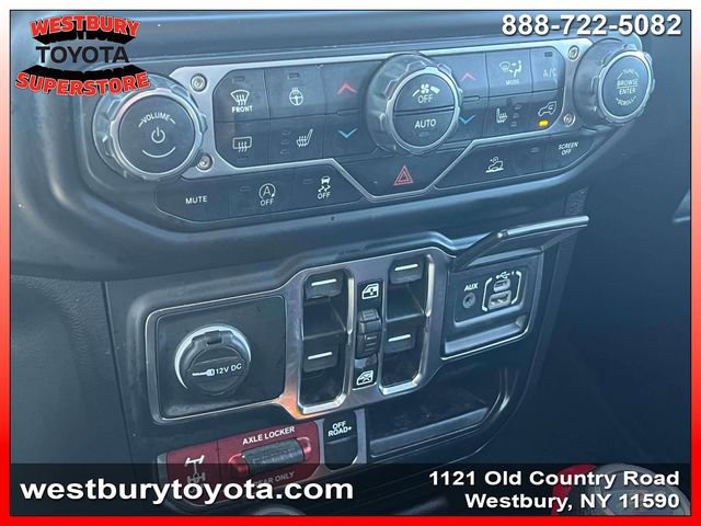 Used 2021 Jeep Gladiator Mojave w/ Cold Weather Group image 32